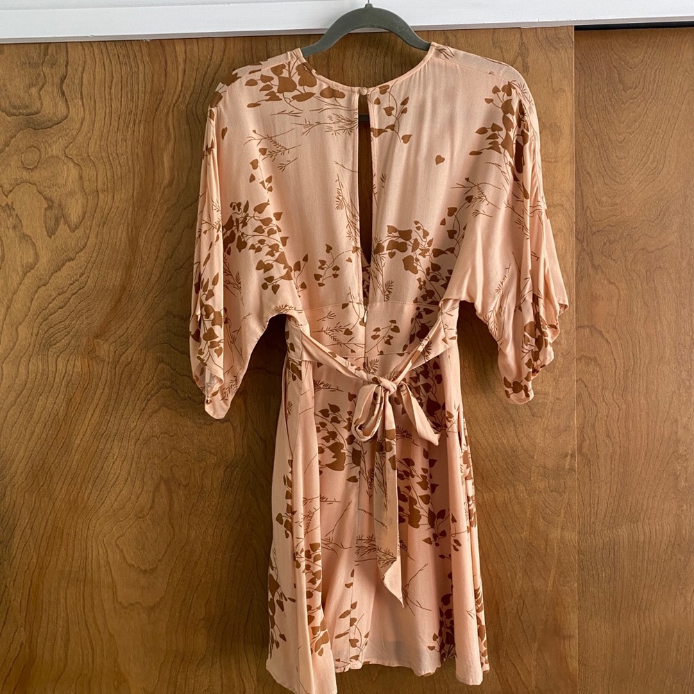 Honey Punch kimono sleeve mini dress - Picture 2 of 3